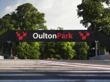Oulton-park-4